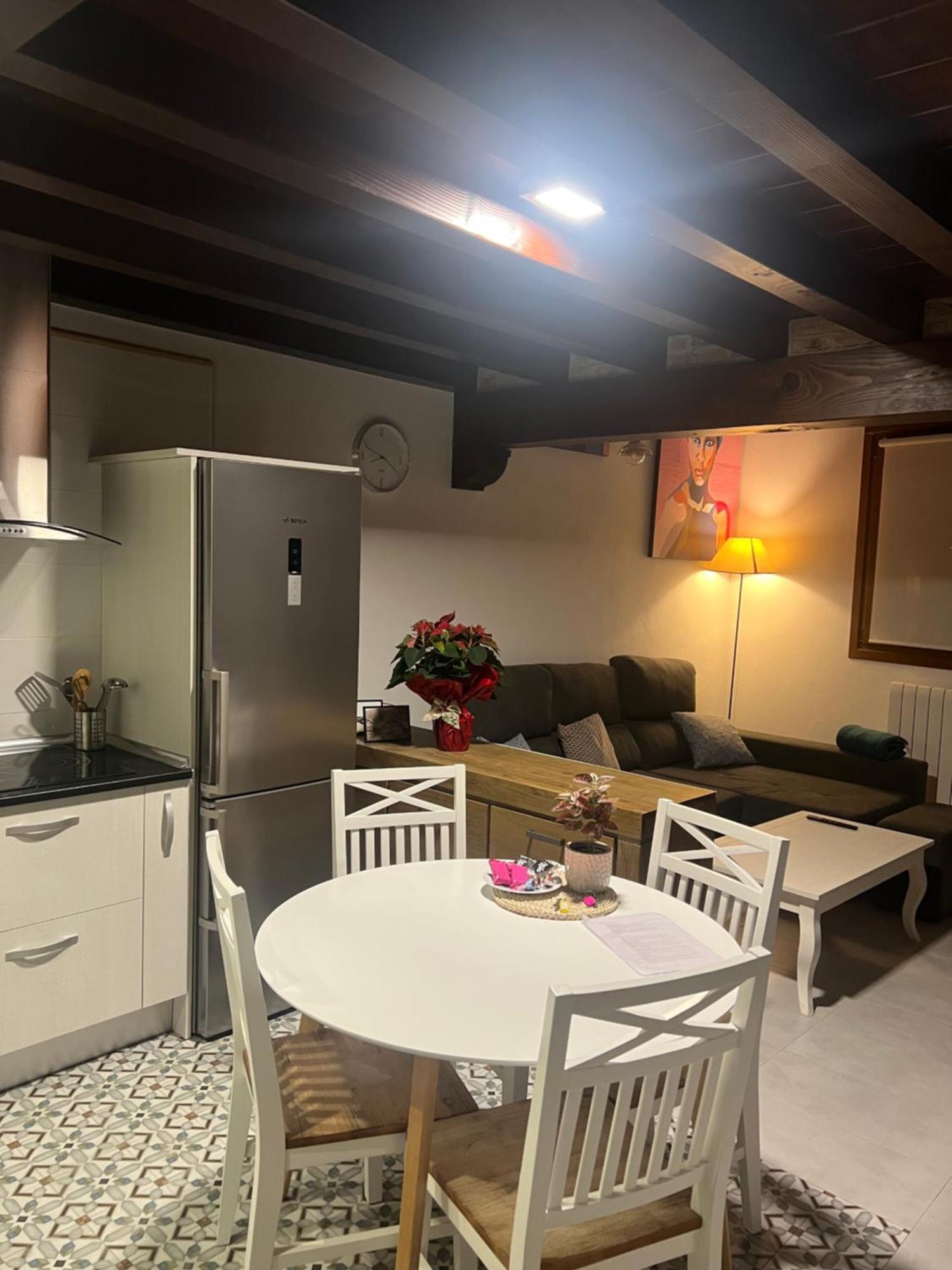 Apartamento Duplex En Sangueesa De 3 Dormitorios Y 2 Banos Eksteriør billede